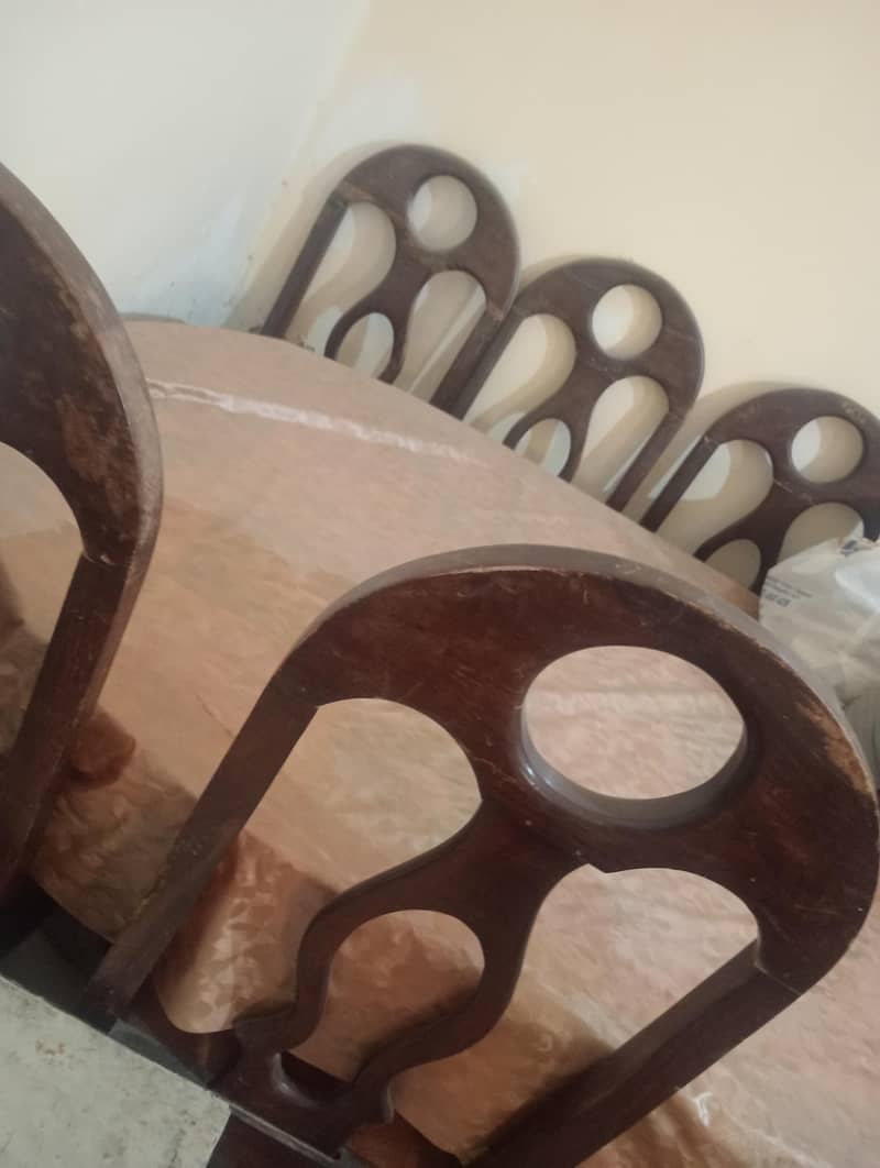 Solid Wood Dining Table – Durable & Well Maintained 4