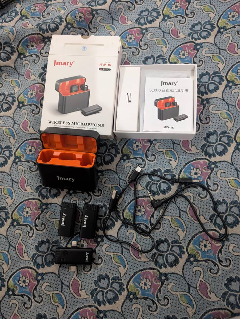 Wireless microphone 4