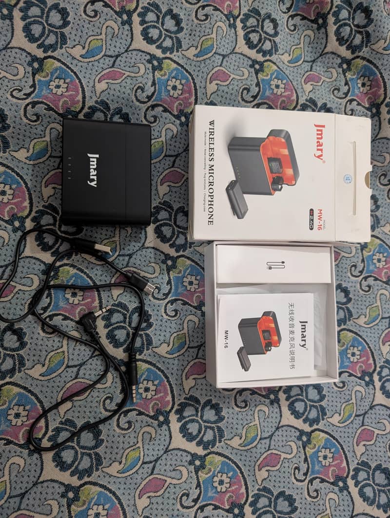 Wireless microphone 5