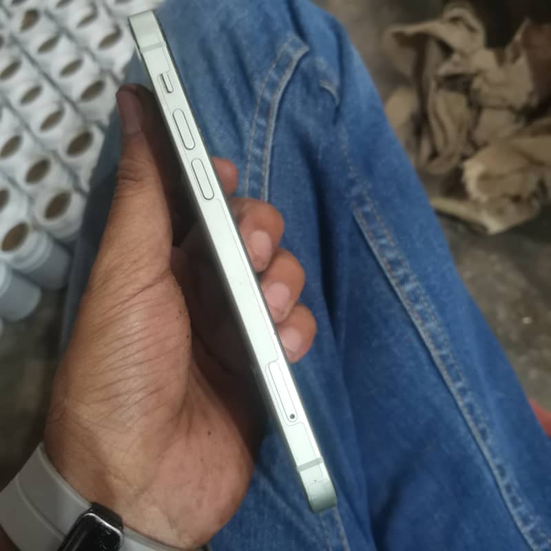 Iphone 12 2