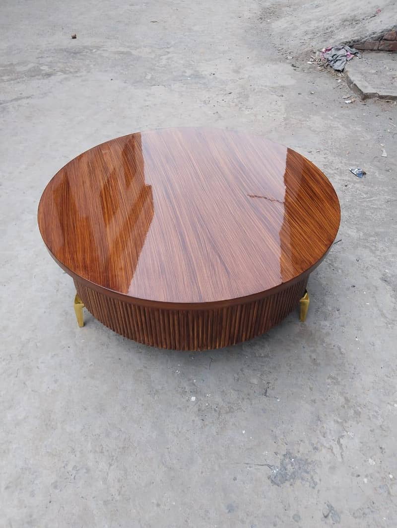 Sofa Centre Coffee table 16