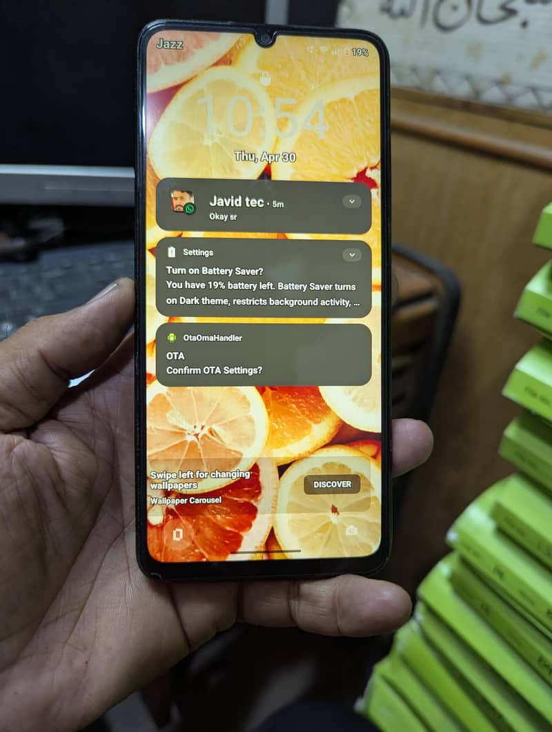 Realmi C53. 6