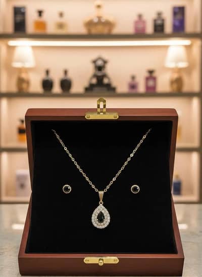 French made Gold plated crystal pendant & earrings for women.