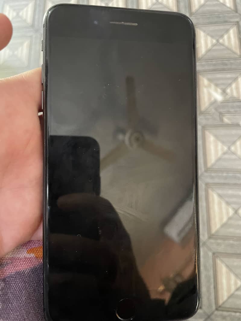 Iphone 8plus 1