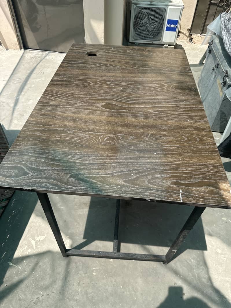 Office Computer table 0