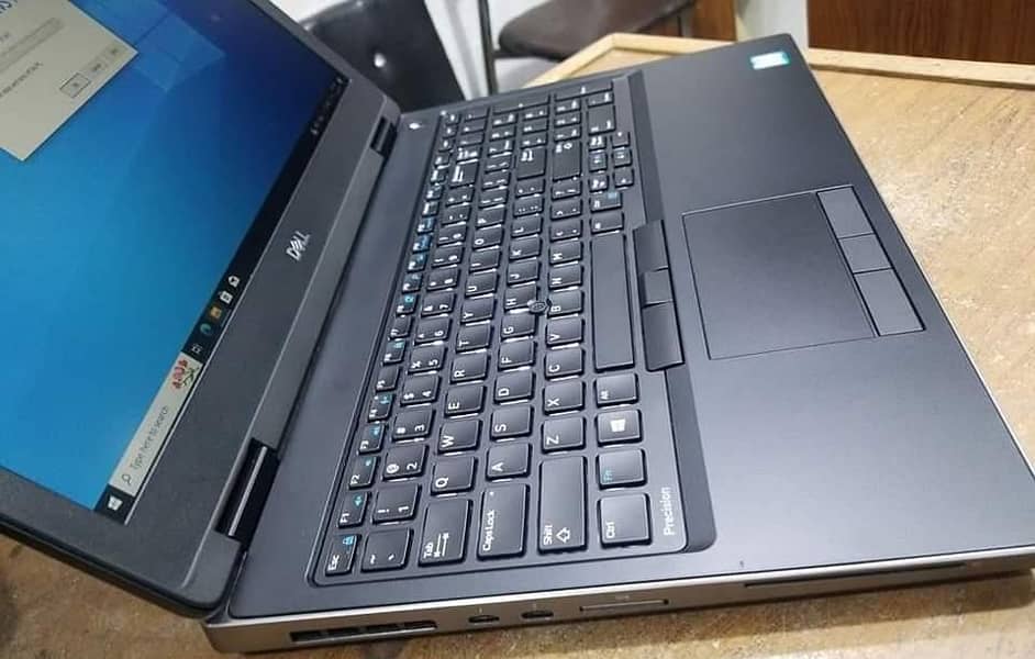DELL Precision 7520 / HQ quadcore processor 2