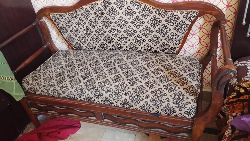 4 Seater sofa set 1