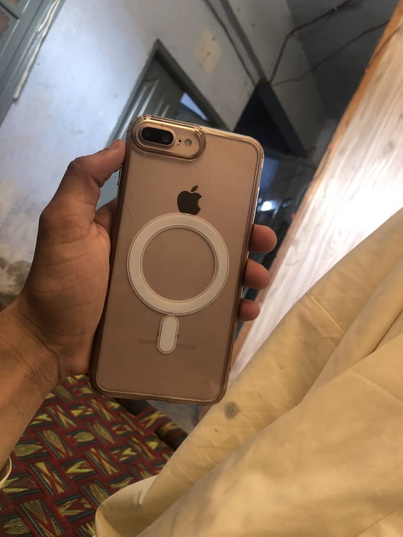 iPhone 8pl 2