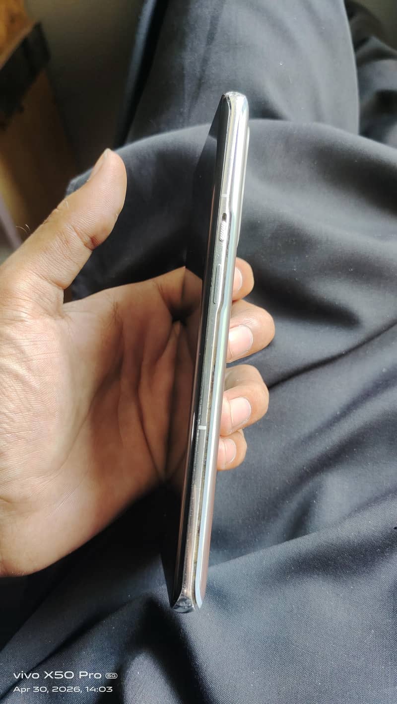 ONE PLUS 9PRO 3
