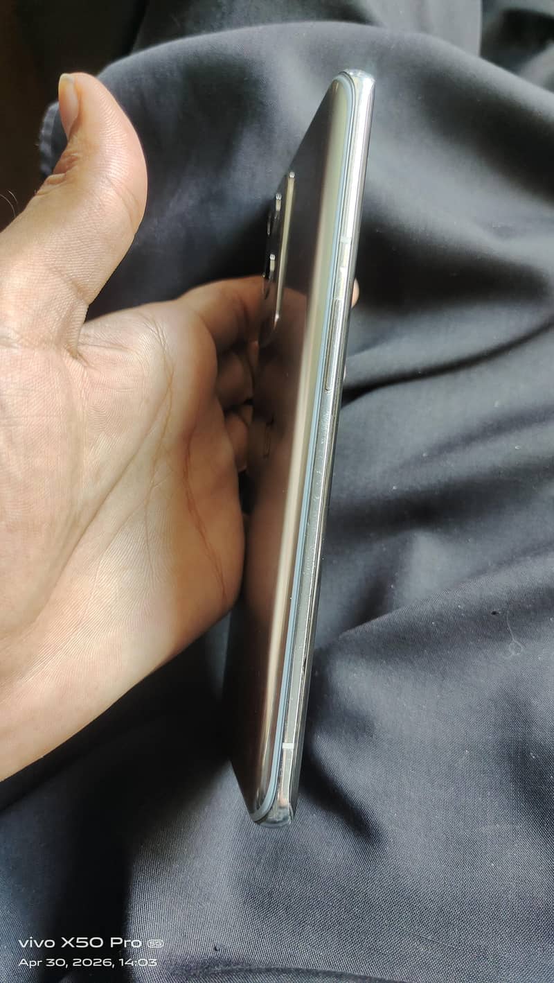ONE PLUS 9PRO 4