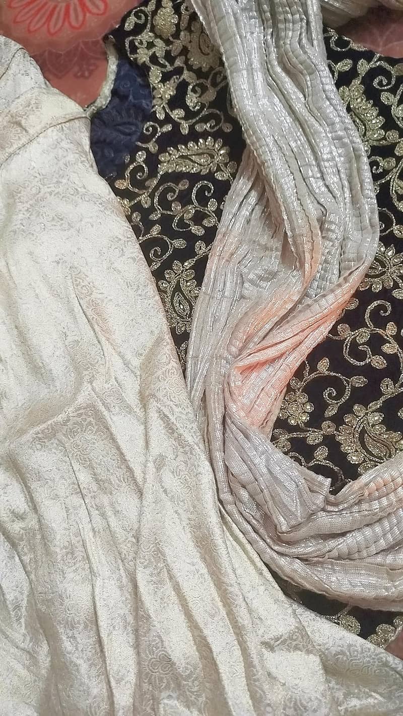 lengha 10