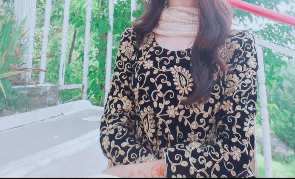 lengha 11