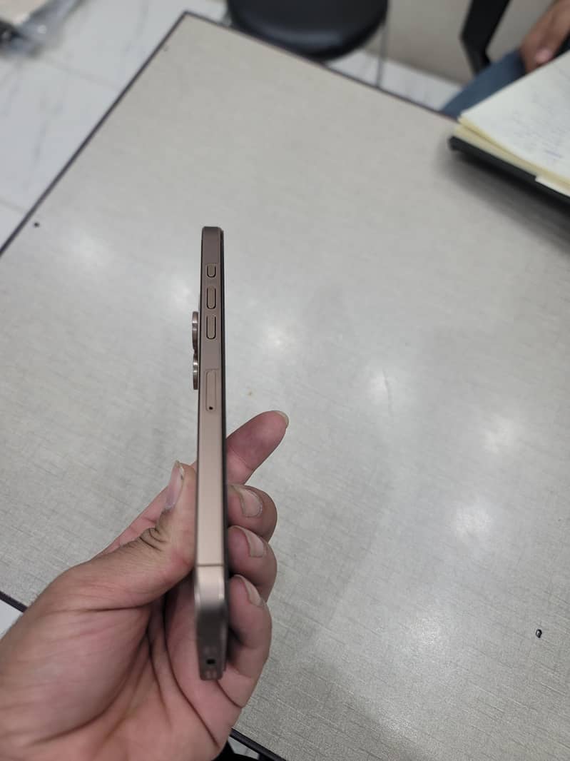 16 pro max 7