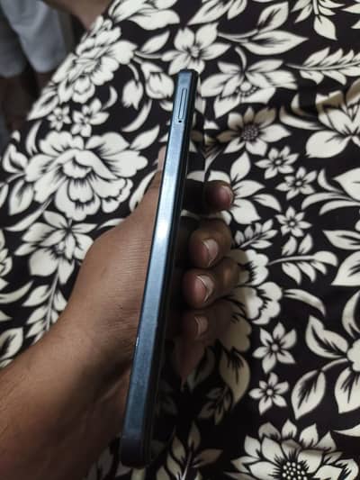 Tecno Spark Go 2