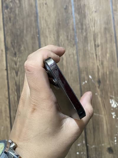 I phone 12 Pro