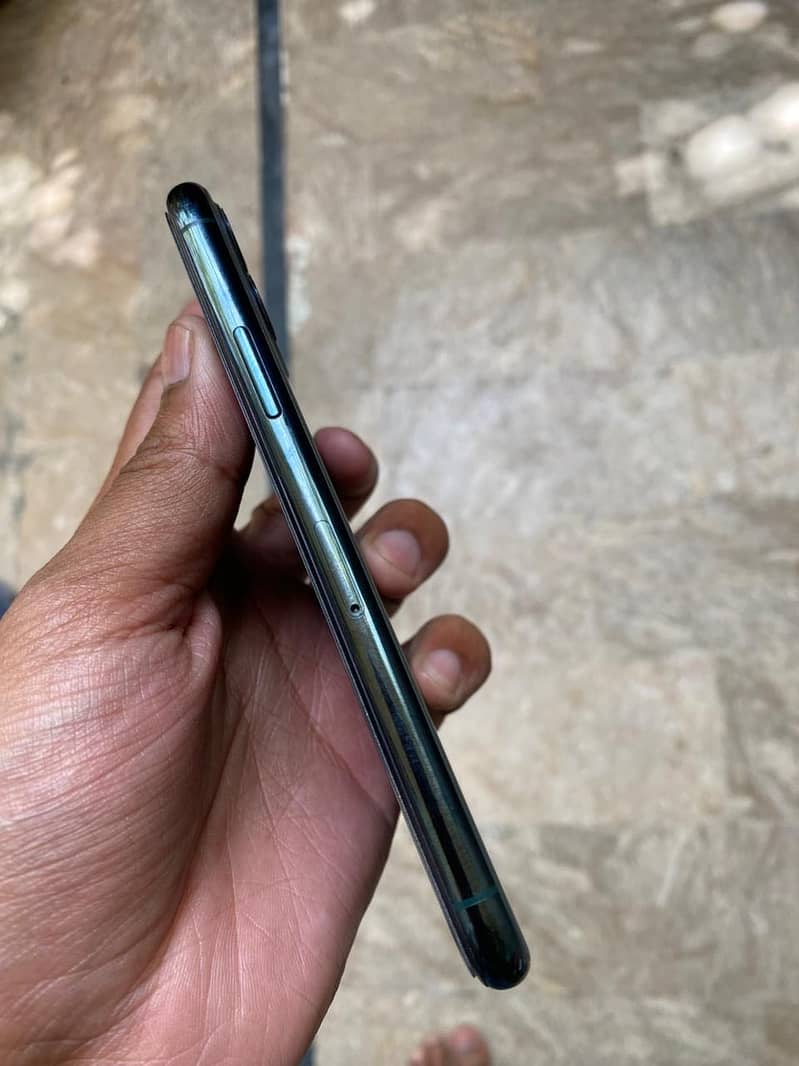 Iphone 11 pro 2