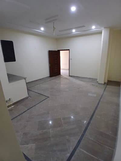 BEAUTIFULL OFFICES AVAILABLE FOR RENT AT MODEL TOWN LAHORE