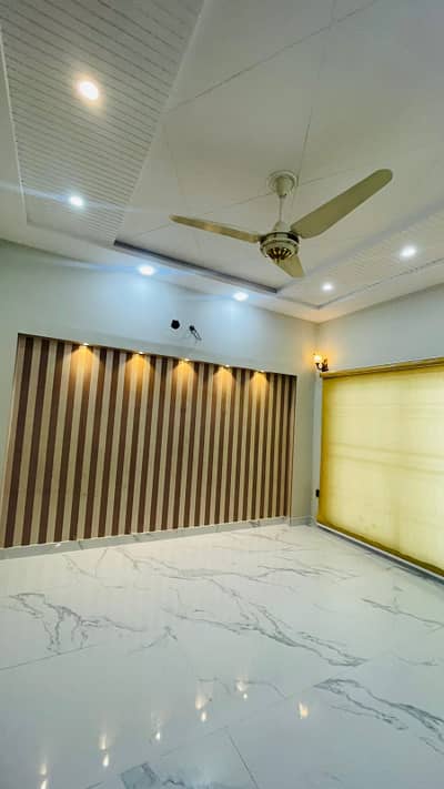 Premium 10 Marla Upper Portion For Rent In Talha Block Bahria Town Lahore | Ajmair Group
