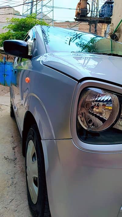 brand new tyer home use car low mileage car back Cam led