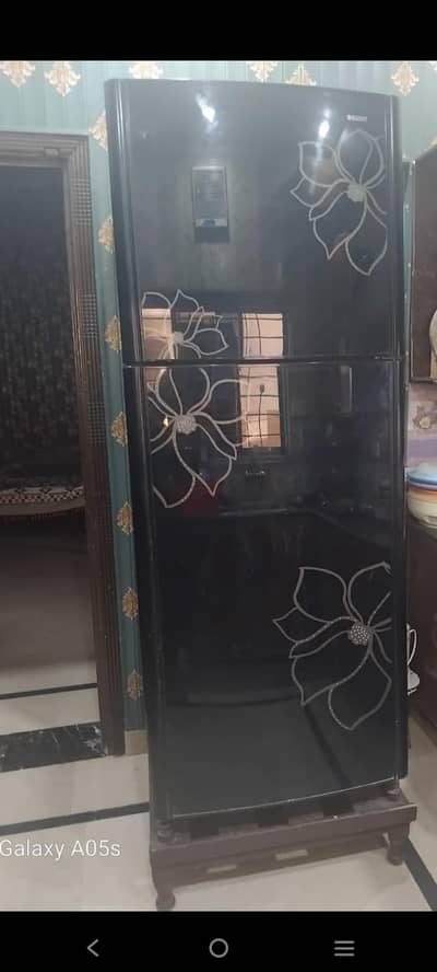 Orient Full Size Fridge Good Condition Strong Cooling Performance