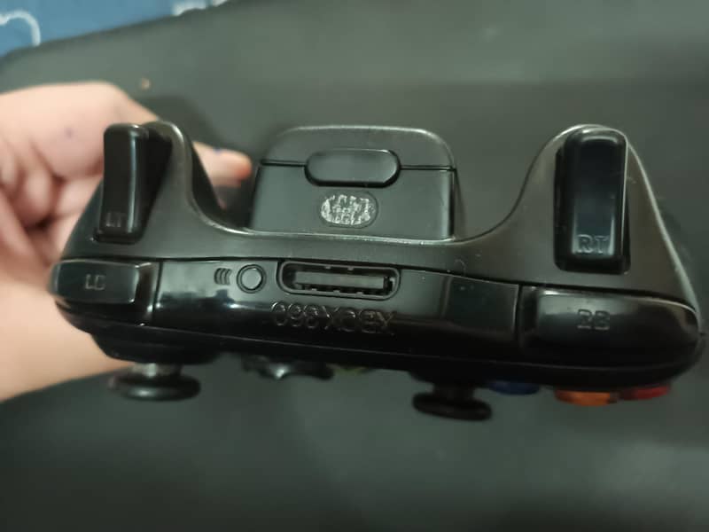 Xbox 360 controller. 2