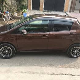 Toyota Vitz 2014