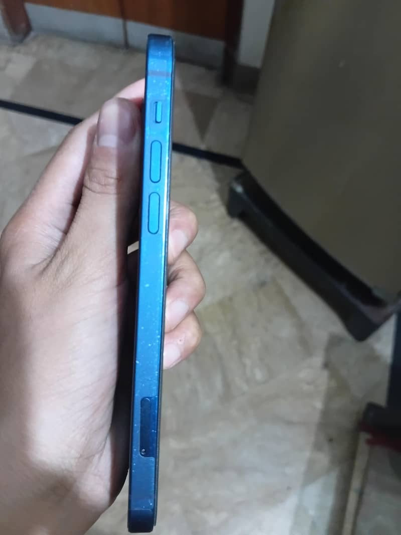 iphone 12 3