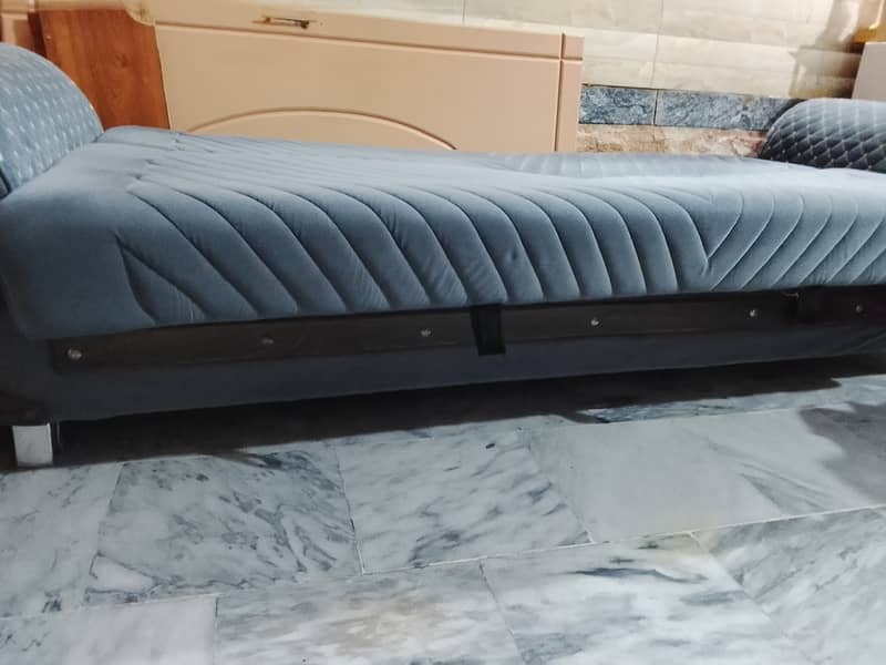 Sofa come bed 2