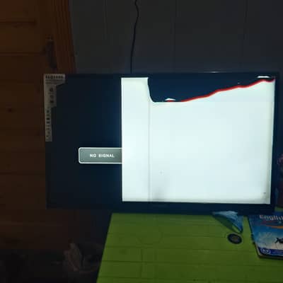 Samsung 40 inches Smart tv led damage screen for sale