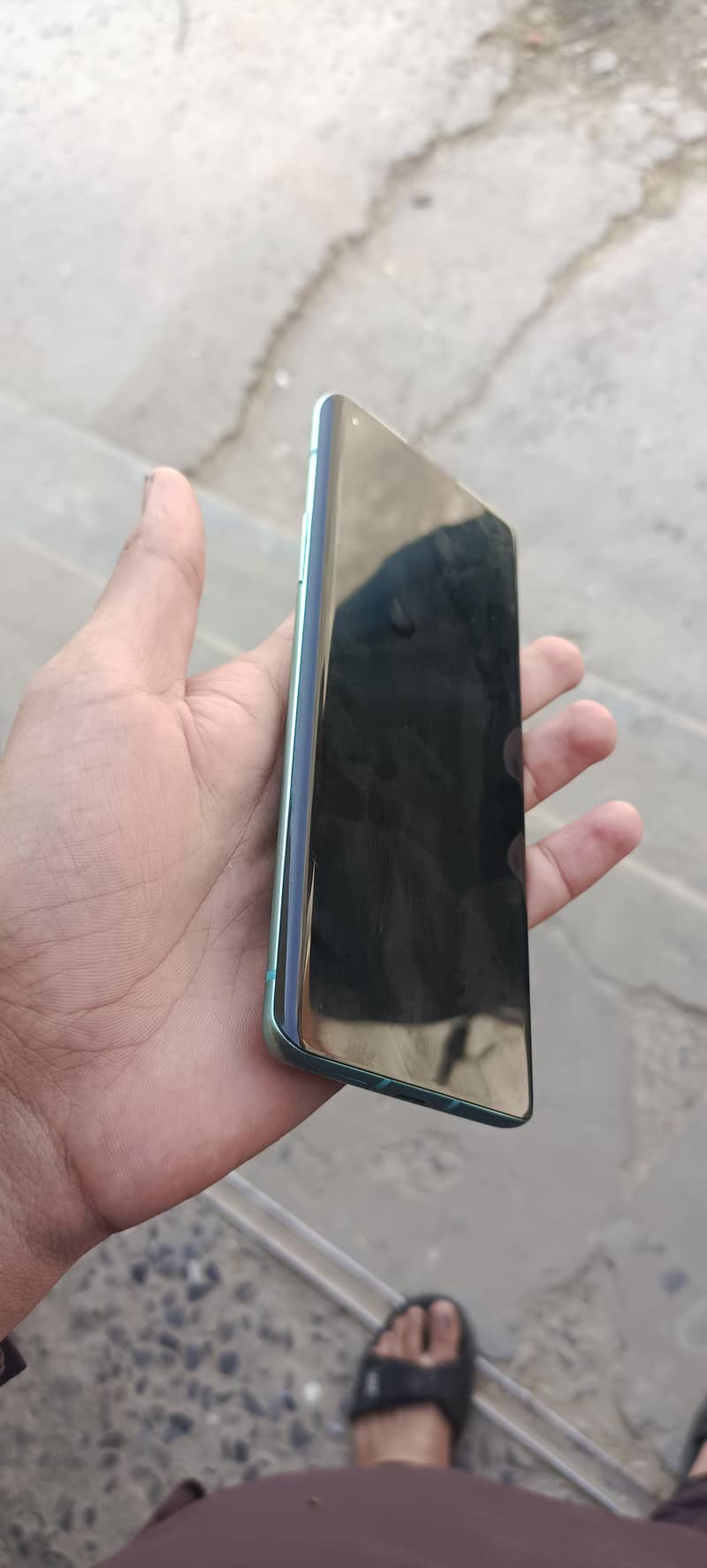 one plus 8 pro 6