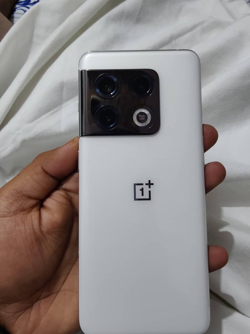 OnePlus 10 pro 0