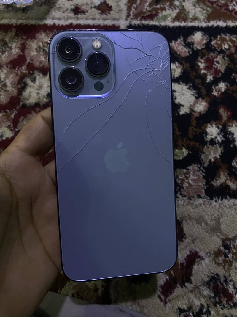 Iphone 13 pro max 1