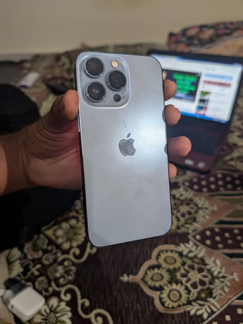 Iphone 13 pro 1