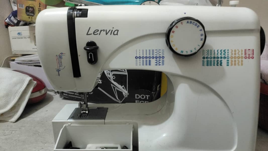 Sewing machine 0