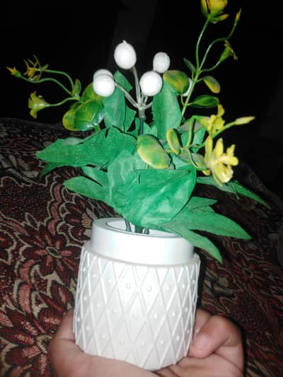 Small Artificial Flower Pot – Table Decor – Ceramic White – Lahore*