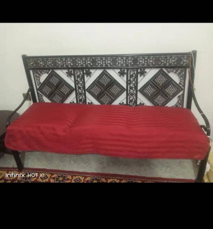 iron Sofa 0