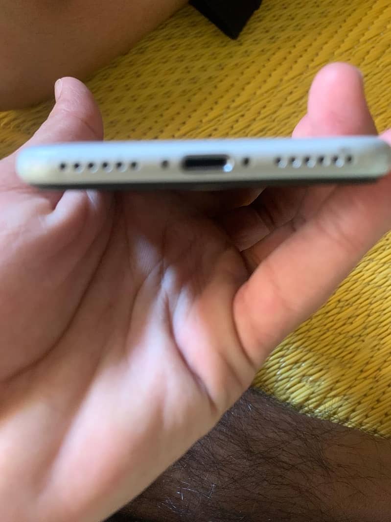 iPhone 2