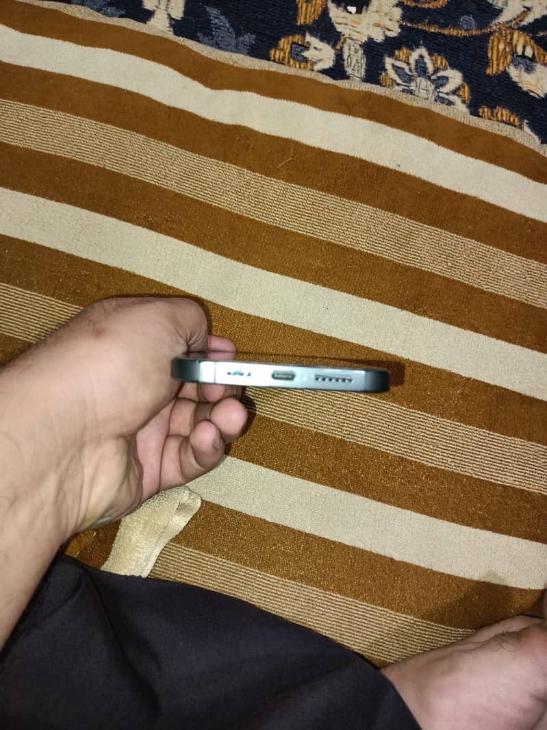 Iphone 13 Pro Max 4
