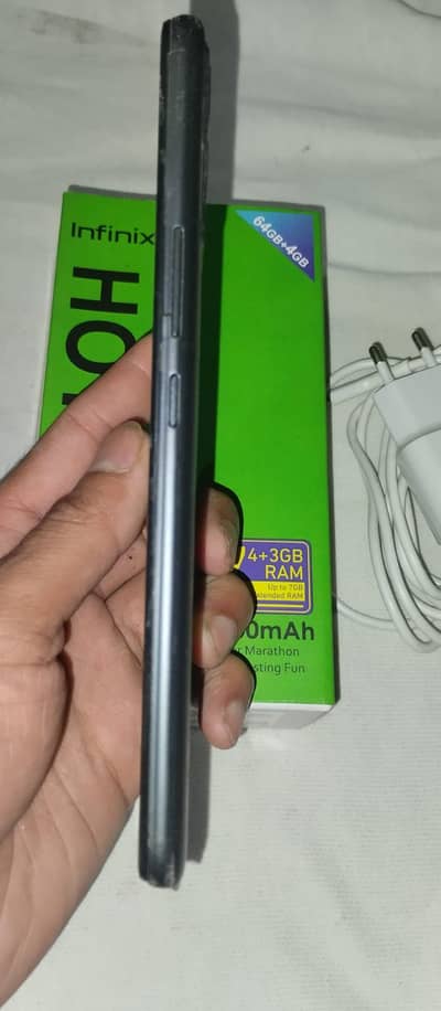 4+3. GB ram 64 GB rom hot 12 play