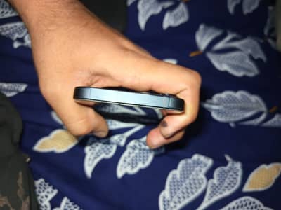 I phone 13 jv 128gb full new condition