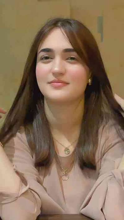 Maryam shaikh
