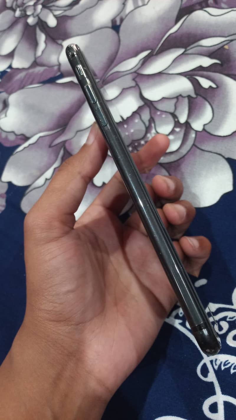 iPhone 7Plus PTA 4