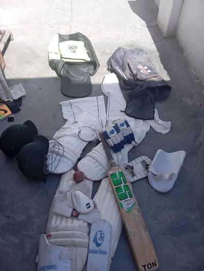 2 cricket kits