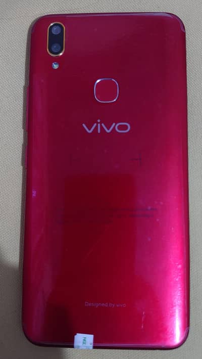 vivo y 85 new candition box and charger available 64 no repair no folt