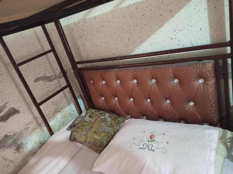 آئرن بیڈ میٹریس کے بغیر 6×4 فٹ 3