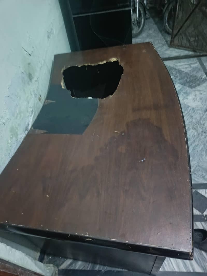 office table 0