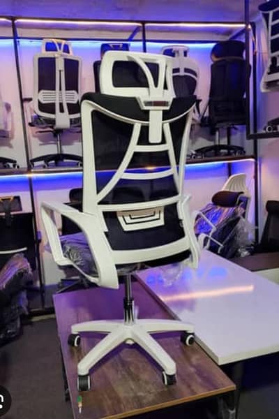 torch revolving chair HB (white)