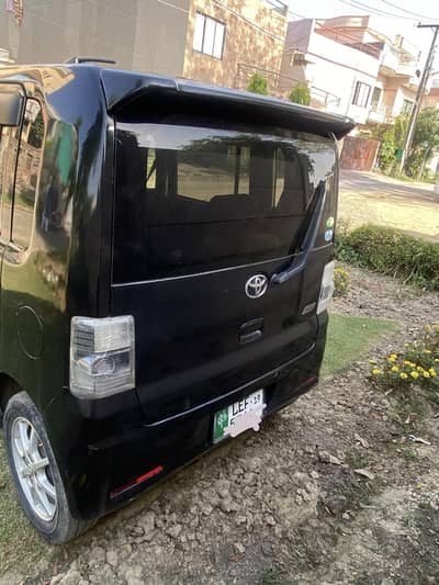 Toyota Pixis 660cc