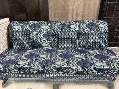 3 seater sofa