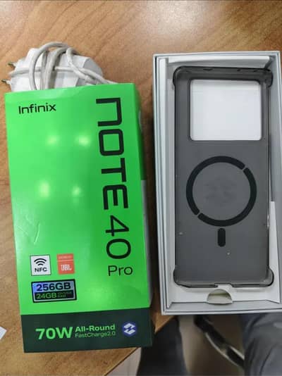 Infinix Note 40 Pro (12+12=24GB RAM / 256GB)